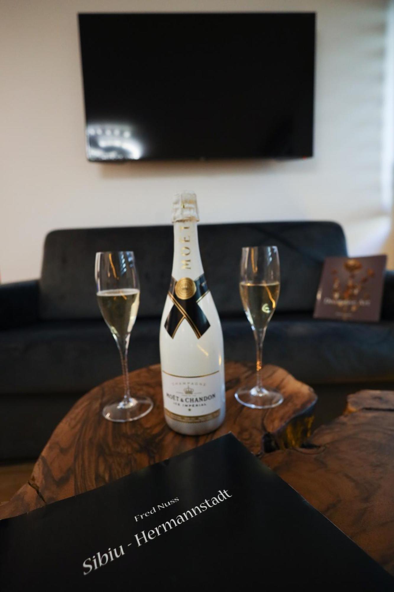 Demiani House Apartment Сибиу Екстериор снимка