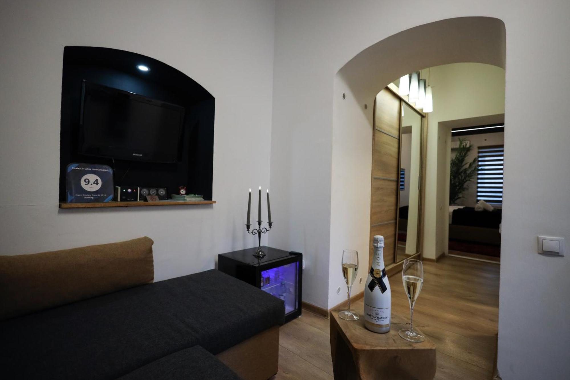 Demiani House Apartment Сибиу Екстериор снимка
